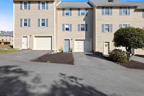 37 Fords Landing Dr, Dover, NH, 03820-4552 | Card Image