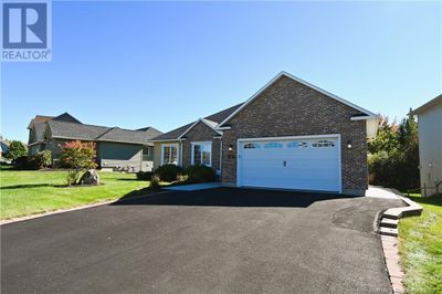 40 Summerhill Row, House other with 5 bedrooms, 4 bathrooms and null parking in Fredericton NB | Image 2