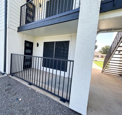 121-2401 Yorkstown Dr, Ennis, TX, 75119-3610 | Card Image