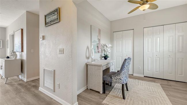 UNIT-305 - 19325 Water Oak Dr, Condo with 2 bedrooms, 1 bathrooms and null parking in PORT CHARLOTTE FL | Image 23