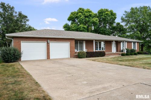 615 Suncrest Dr, Sherrard, IL, 61281-9321 | Card Image