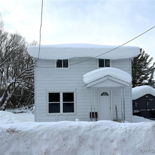 25 Demott St, Lacona, NY, 13083-8302 | Card Image