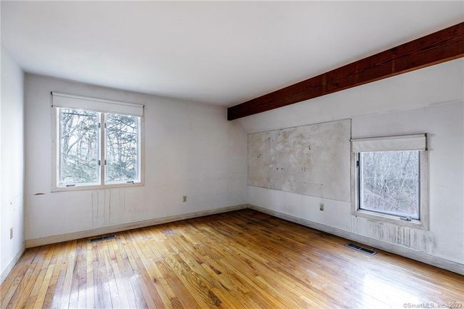 11 Cat Swamp Rd, House other with 2 bedrooms, 2 bathrooms and null parking in Woodbury CT | Image 8