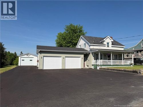 28 Frontiere St, Saint-François-De-Madawaska, NB, E7A1C7 | Card Image