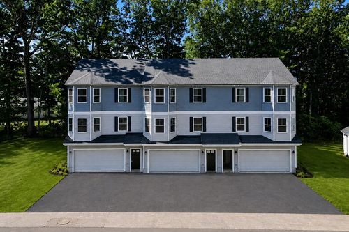 3-299 Quincy St, Holbrook, MA, 02343-1881 | Card Image