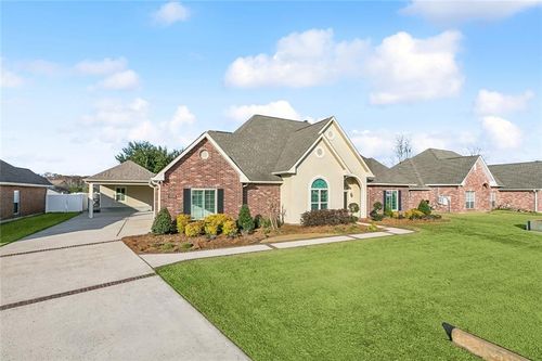 558 Cypress Dr, Luling, LA, 70070-3246 | Card Image