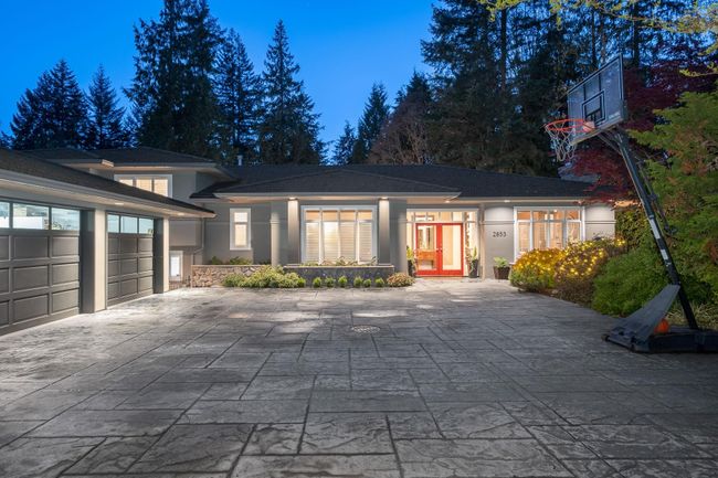 2853 Crescentview Drive, House other with 6 bedrooms, 4 bathrooms and 8 parking in North Vancouver BC | Image 1