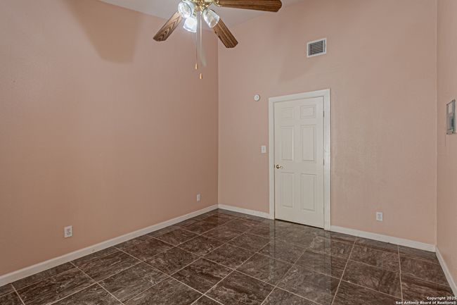 180 Brandon Way, House other with 3 bedrooms, 2 bathrooms and null parking in Poteet TX | Image 23