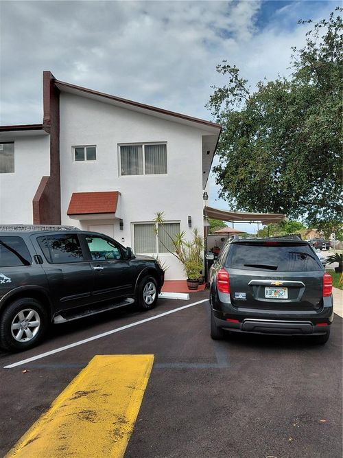 apt-26-401 Sw 109th Ave, Miami, FL, 33174-1374 | Card Image