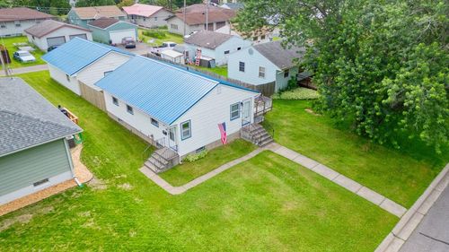 317 7th Ave N, Biwabik, MN, 55708-3042 | Card Image