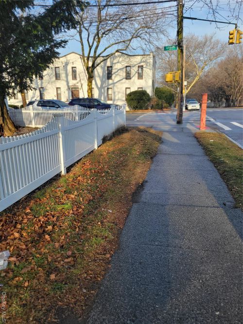 1st-floor-871 Throgsneck Expressway Expressway, New York, NY, 10465 | Card Image