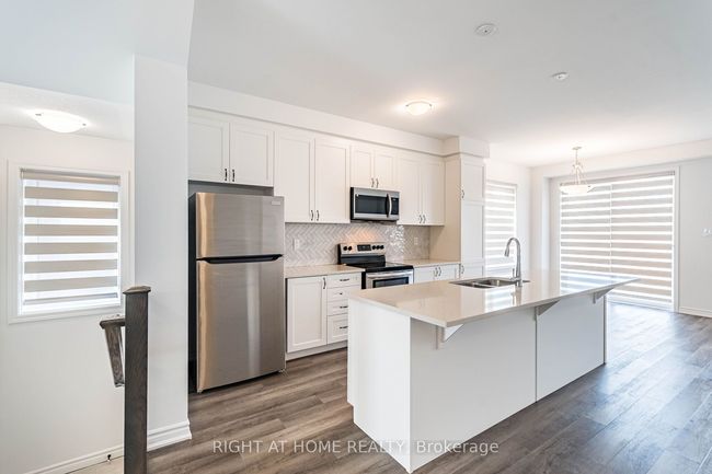 48 Forestwalk St, House attached with 3 bedrooms, 3 bathrooms and 2 parking in Kitchener ON | Image 11