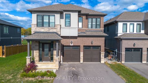 {{alt}} | Card Image