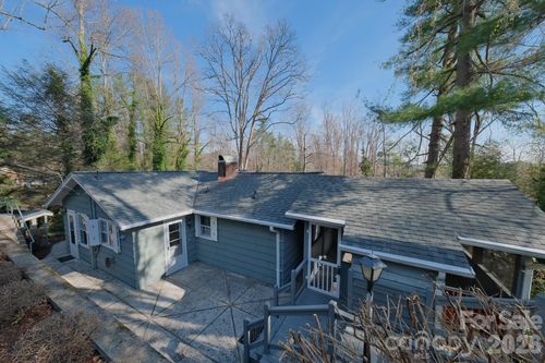 71 Norfolk Ln, Laurel Park, NC, 28739 | Card Image