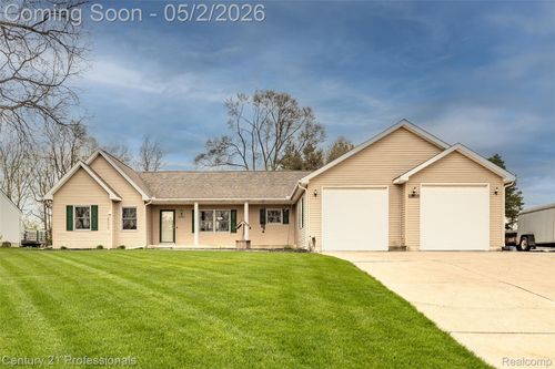 6591 Windiate Rd, Waterford, MI, 48329-1487 | Card Image