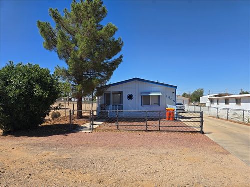 1535 E Potter Ave, Kingman, AZ, 86409-1105 | Card Image