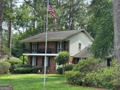 810 Stewart Ave, Union Point, GA, 30669-1051 | Card Image