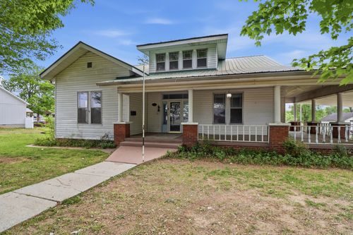 314 Melrose St, Mc Ewen, TN, 37101-4562 | Card Image