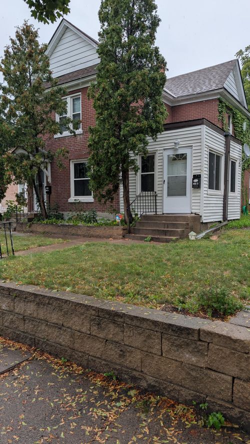 2319 4th St Ne, Minneapolis, MN, 55418-3432 | Card Image