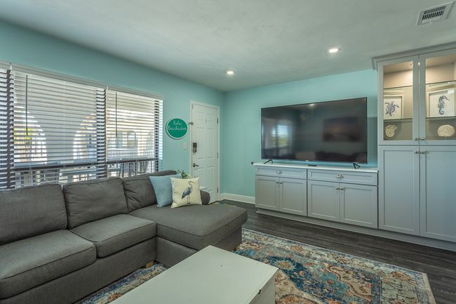 13 - 903 NW Ave A, Condo with 3 bedrooms, 1 bathrooms and 2 parking in Carrabelle FL | Image 6