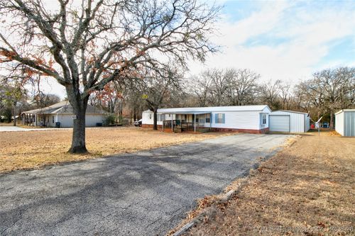 7327 Sunset Cir, Kingston, OK, 73439-5226 | Card Image