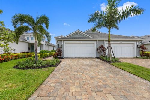 10720 Klee Ave, BRADENTON, FL, 34212-1406 | Card Image