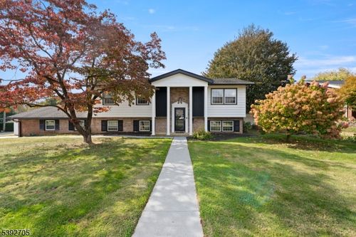 418 Liggett Blvd, Phillipsburg, NJ, 08865-4016 | Card Image