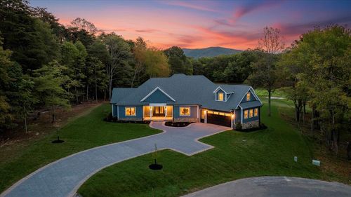 31 Flagstick Ct, Penhook, VA, 24137 | Card Image