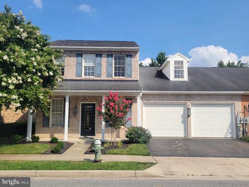 1852 Meridian Dr, HAGERSTOWN, MD, 21742-1232 | Card Image