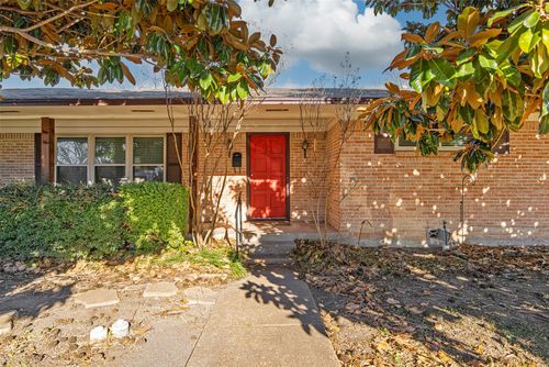 202 Joe White St, Rockwall, TX, 75087-2207 | Card Image