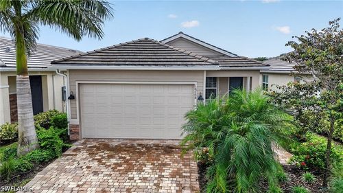 16768 Seasons Coast Dr, BONITA SPRINGS, FL, 34135-9078 | Card Image