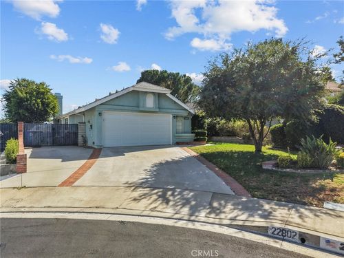 22802 Acacia Ct, Santa Clarita, CA, 91390 | Card Image