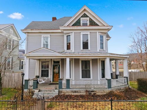 246 Maple Ave, New Martinsville, WV, 26155-1218 | Card Image