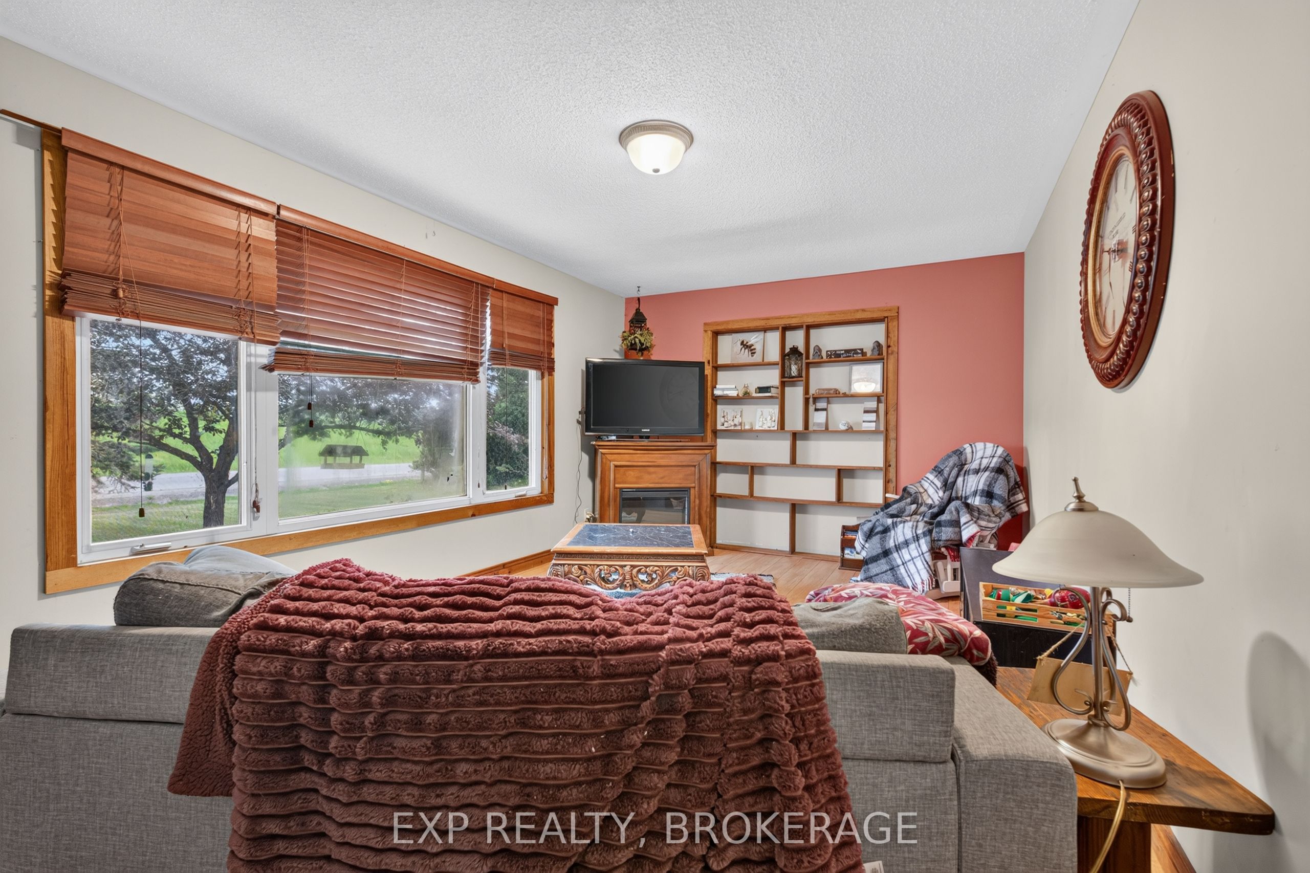 Residential in Quinte West 5