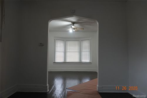 12851 2nd Ave, Highland Park, MI, 48203-3202 | Card Image