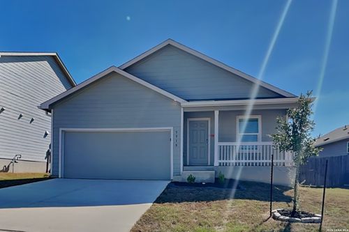 5910 Companion Loop, Bulverde, TX, 78163-2622 | Card Image