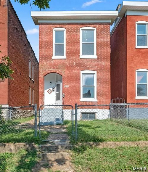6821 Minnesota Ave, Saint Louis, MO, 63111-2848 | Card Image