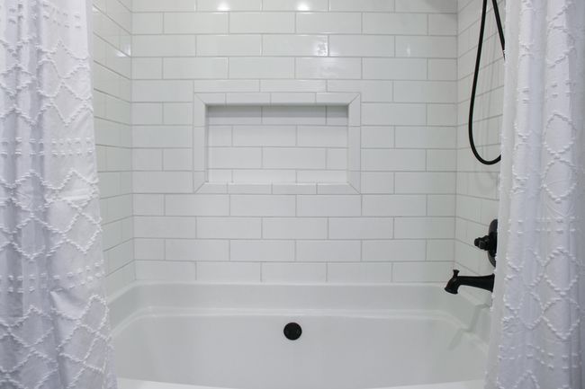 16 Master Bathroom | Image 16