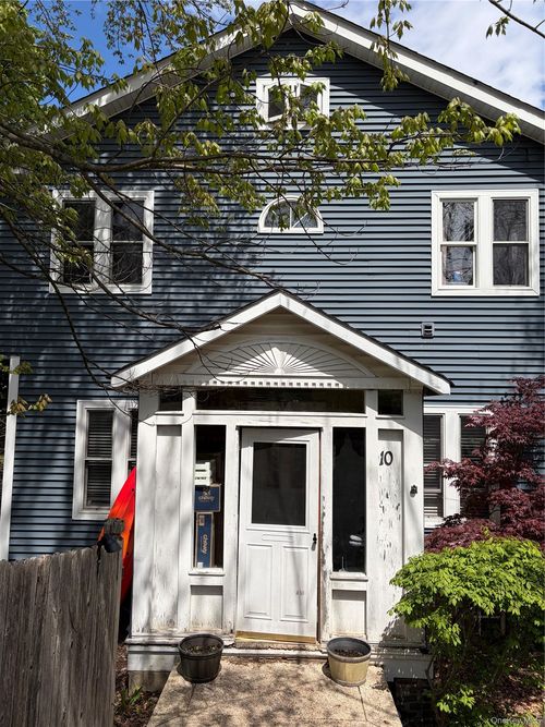 10 Willard Pl, Monroe, NY, 10950-1231 | Card Image