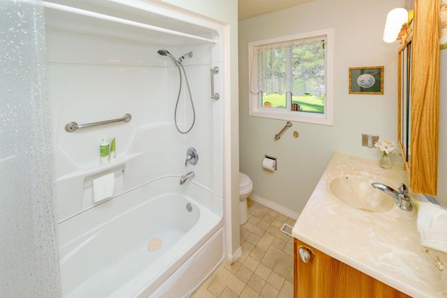12730 226 St, House other with 3 bedrooms, 1 bathrooms and 4 parking in Maple Ridge BC | Image 28