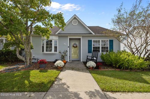 301-301 Courtyard E, Beaufort, NC, 28516-2421 | Card Image