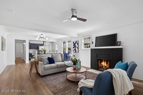 819 Mcduff Ave S, JACKSONVILLE, FL, 32205-5833 | Card Image