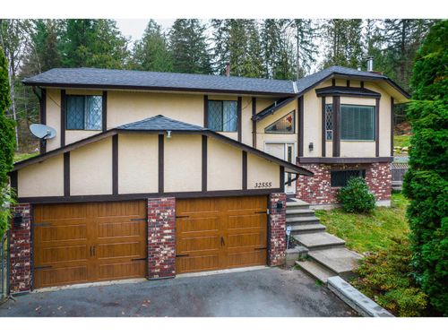 32555 Richards Ave, Mission, BC, V2V7E6 | Card Image