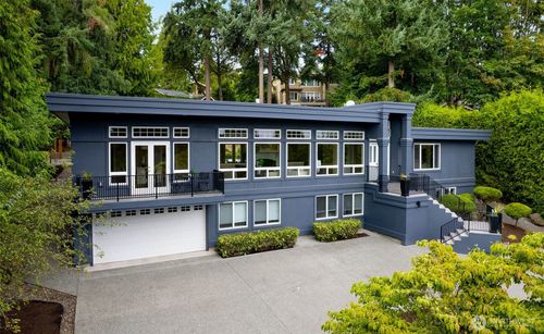 6145 93rd Avenue Se, Mercer Island, WA, 98040 | Card Image