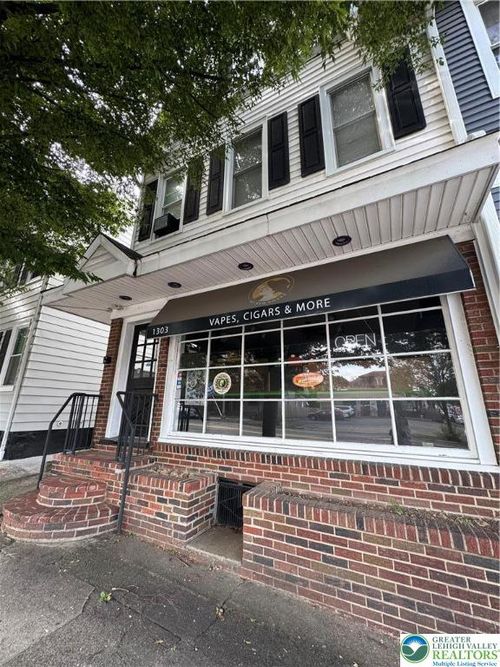 1303 Northampton St, EASTON, PA, 18042-4021 | Card Image