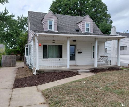 5705 N Vernon Street, Dearborn Heights, MI, 48127 | Card Image