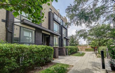 98 - 30 Fieldway Rd, Condo with 2 bedrooms, 2 bathrooms and 1 parking in Toronto ON | Image 2