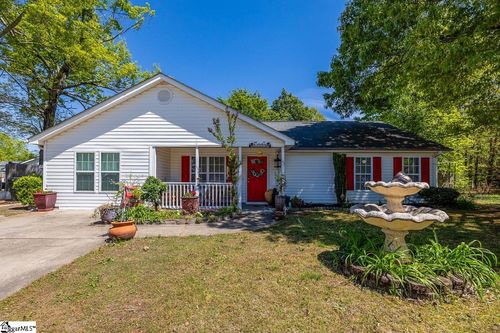 3 Winter Pl, Fountain Inn, SC, 29644-3438 | Card Image