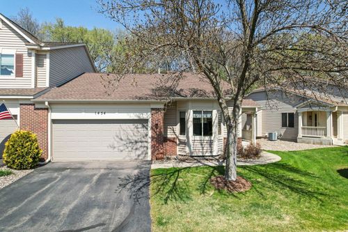 1454 Summit Shores Dr, Burnsville, MN, 55306-5807 | Card Image