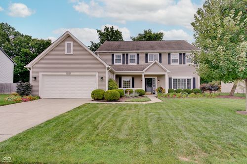 10783 Thistle Rdg, Fishers, IN, 46038-2251 | Card Image